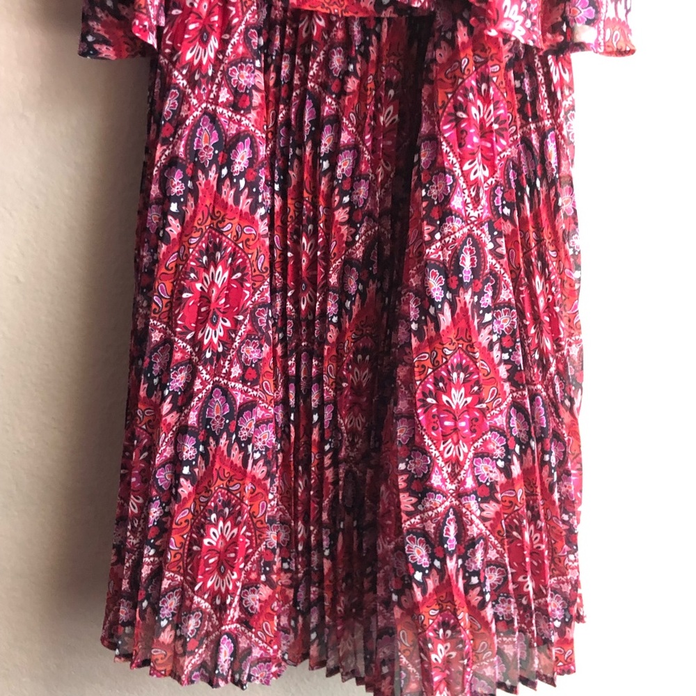 GLAMOUR FLORAL COLD SHOULDER DRESS - Picture 8 of 12